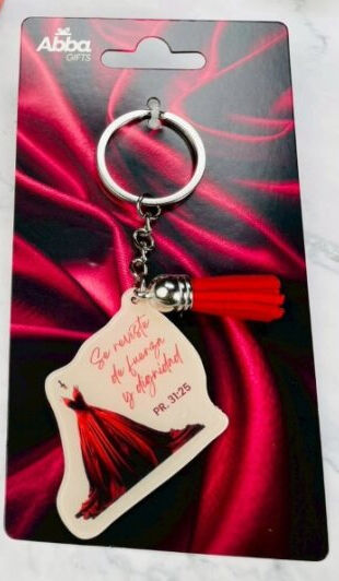 Se reviste de fuerza y dignidad - llavero acrílico con pon pon decorativo