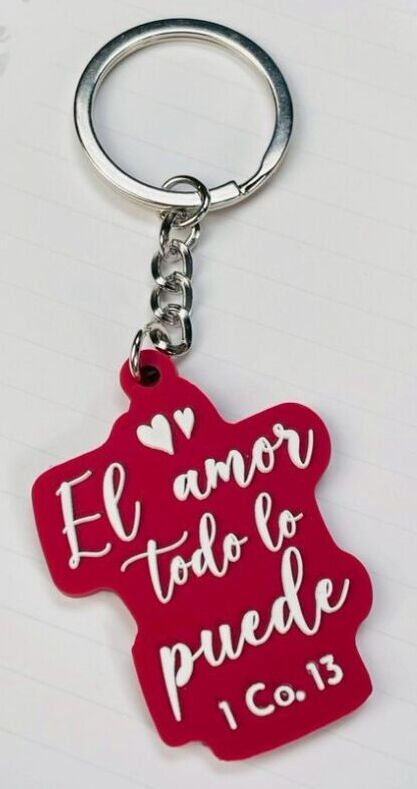 El amor todo lo puede - Llavero de caucho fucsia