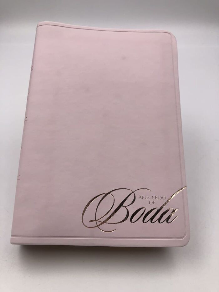 Biblia RVR60 Recuerdo de Boda rosa, canto dorado y filigrana rosa