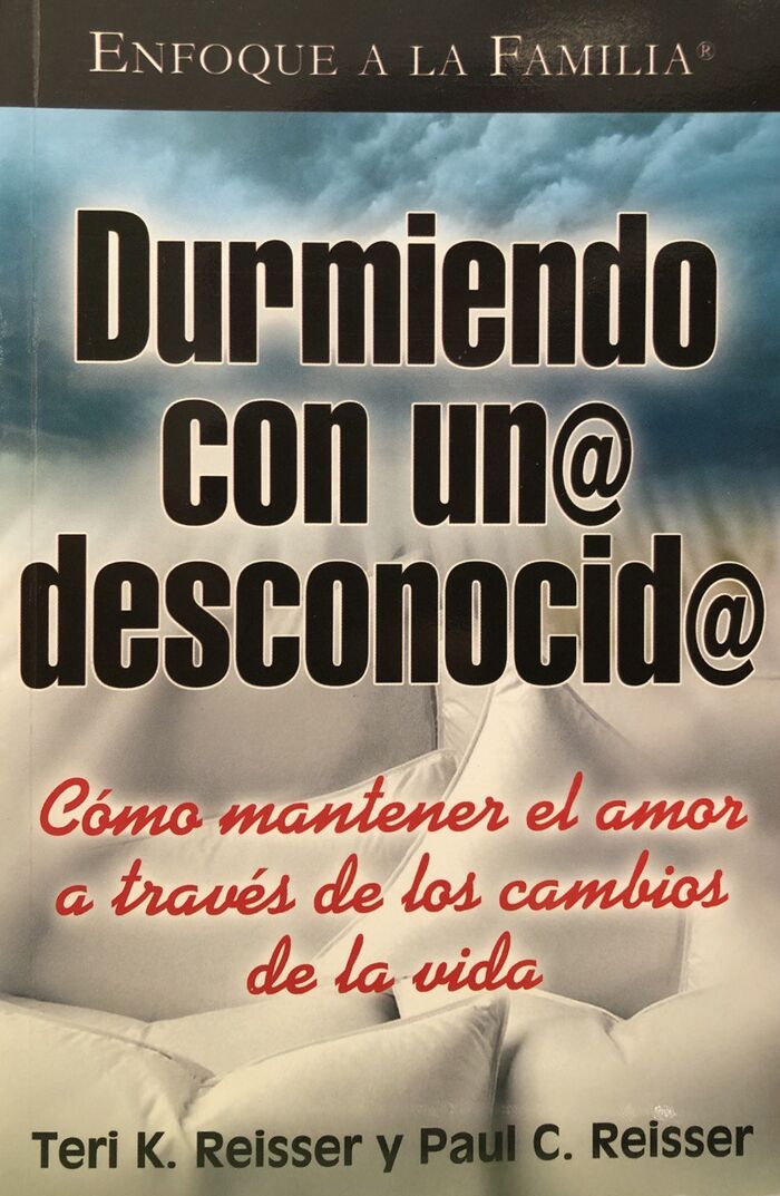 Durmiendo con un  desconocid@

 
 
