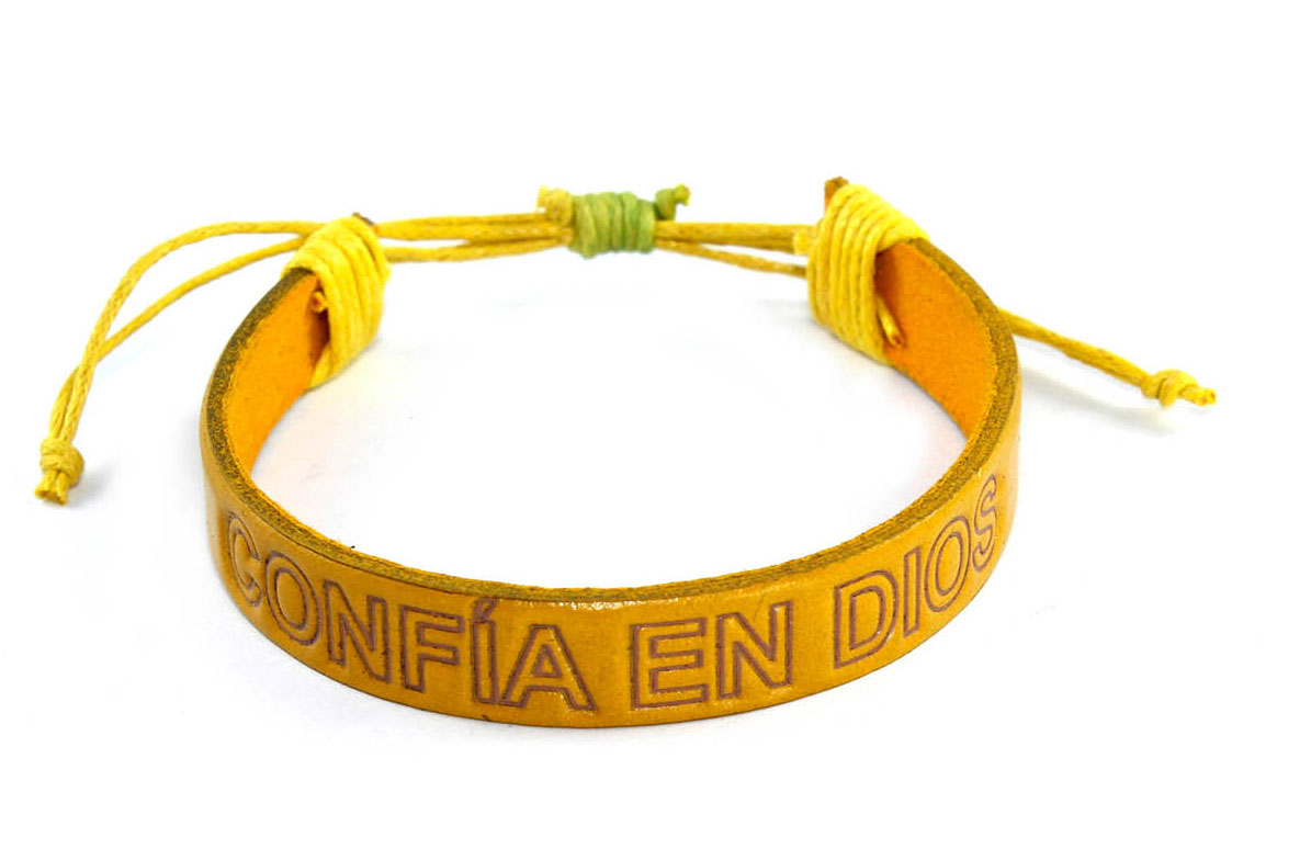 Pulsera piel genuina PLC amarilla Confía en Dios (Nueva colección Luce y Comparte)