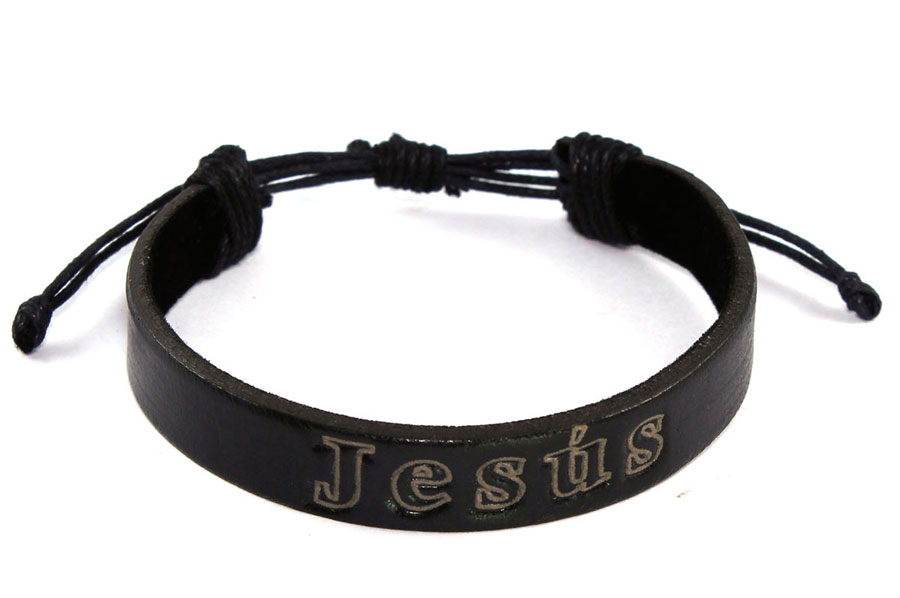 Pulsera piel PJ1 con Jesús inscrito negro (Nueva colección Luce y Comparte)