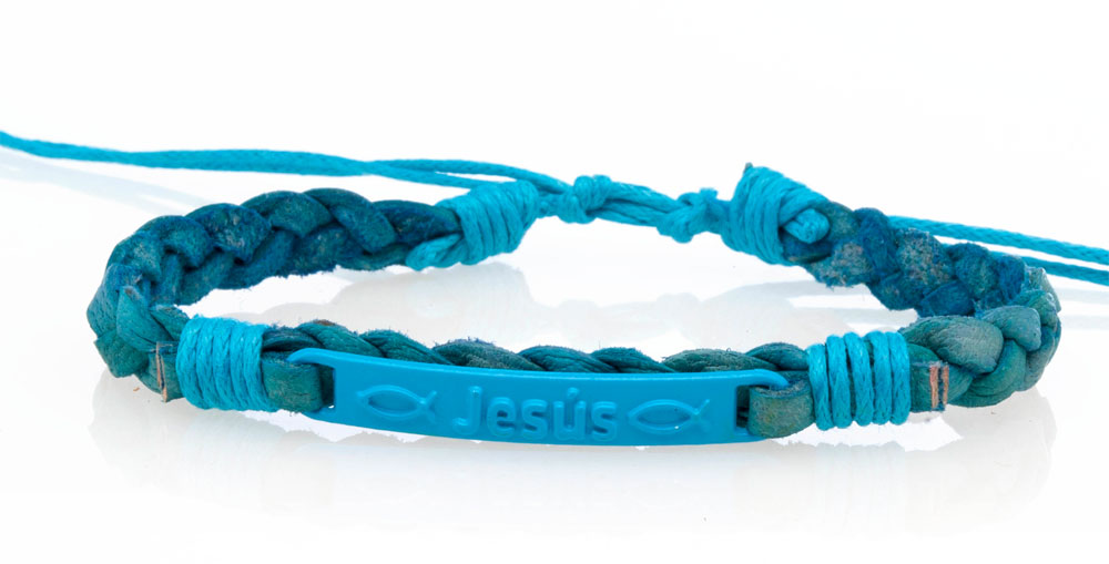 Pulsera algodón JKL con placa Jesús azul (Nueva colección Luce y Comparte)