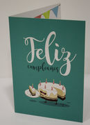 Feliz cumpleaños pastel. Tarjeta felicitación GC-002